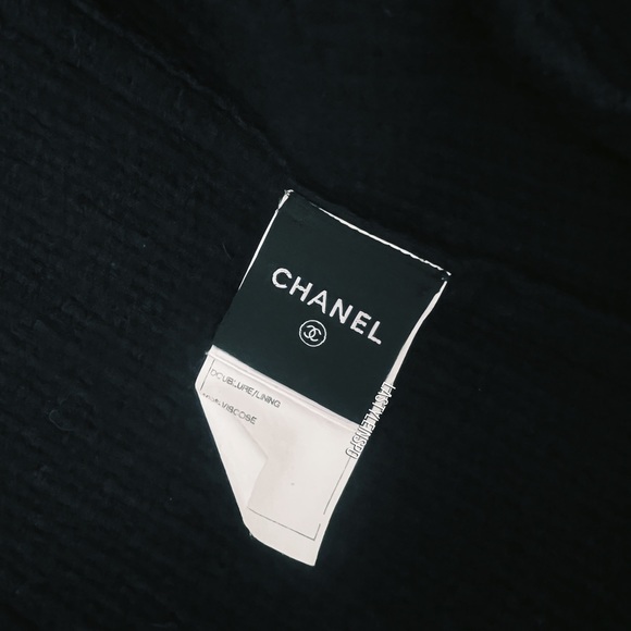 Chanel Tweed Jacket Black Silver logo buttons As Seen on First Lady Size XS - Picture 4 of 5